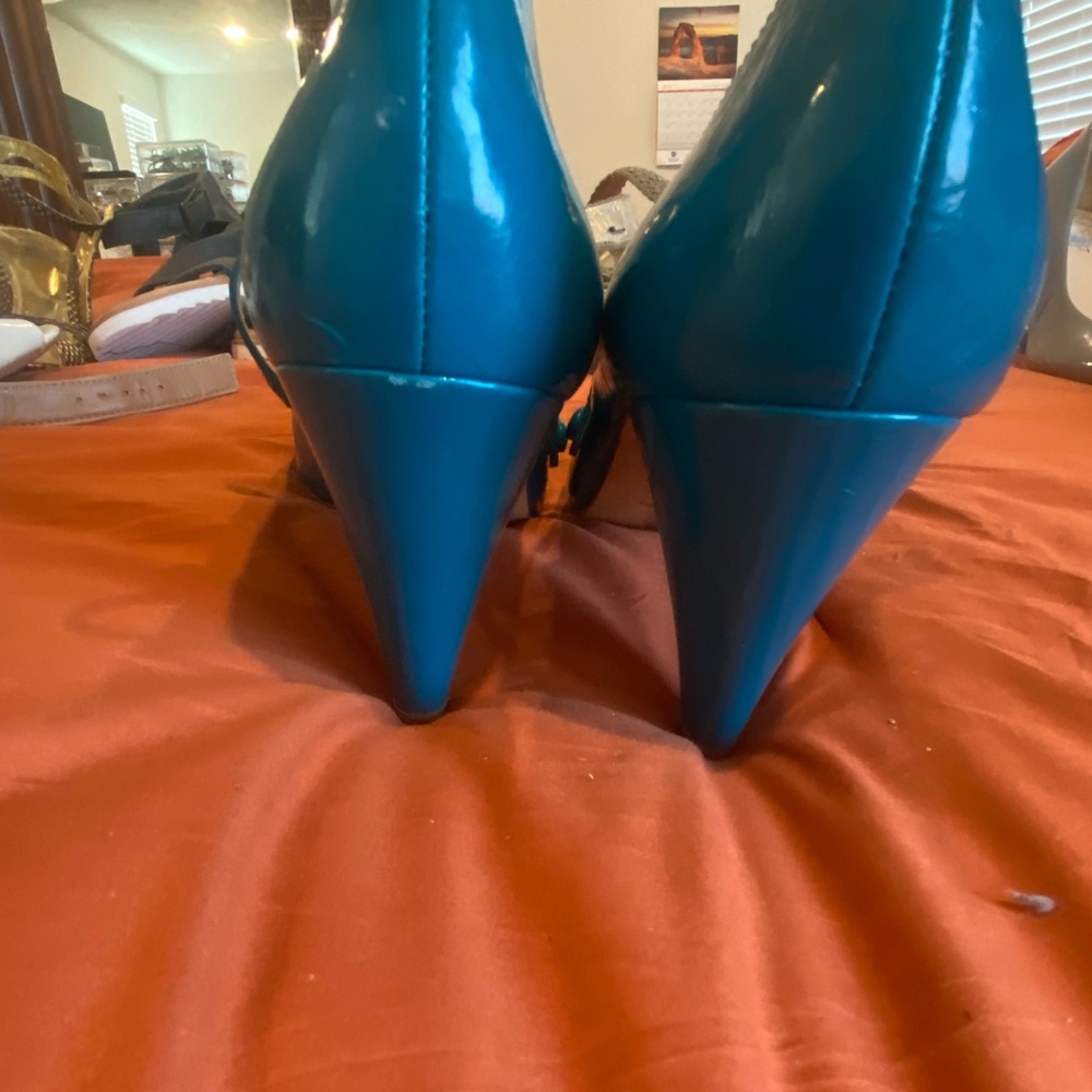 Pour La Victoire Blue Stiletto Heels